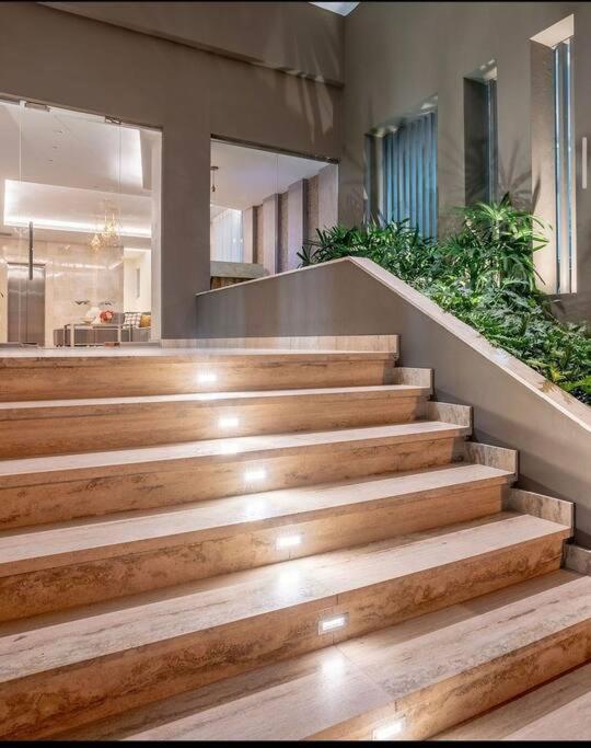 Dom. Rep. Exclusive 2 Bed Apt. Evaristo Morales Santo Domingo Bagian luar foto