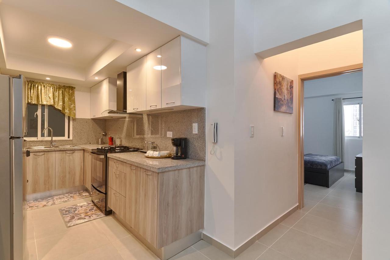 Dom. Rep. Exclusive 2 Bed Apt. Evaristo Morales Santo Domingo Bagian luar foto